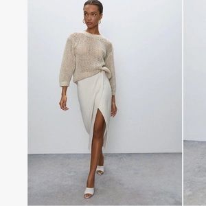 Aritzia Babaton Leona Skirt